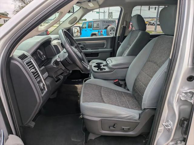 2017 Ram 1500 Big Horn Crew Cab 4x4 5'7" Box