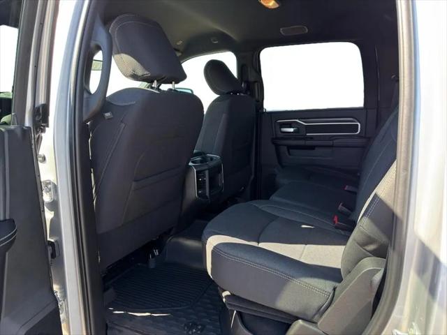 2026 Ram 3500 Big Horn Crew Cab 4x4 8' Box