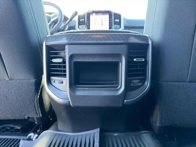 2026 Ram 3500 Big Horn Crew Cab 4x4 8' Box