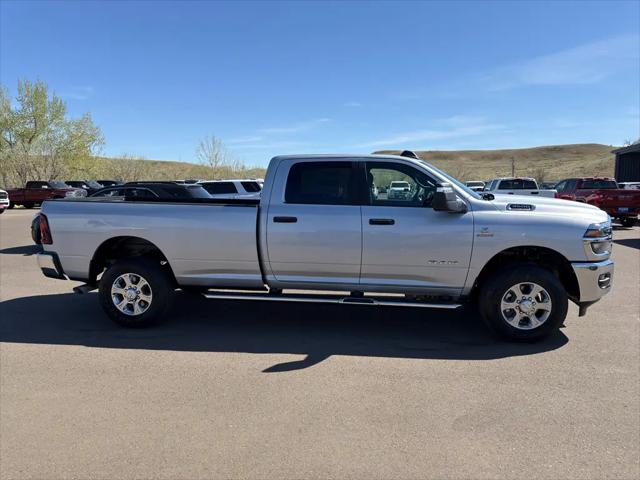 2026 Ram 3500 Big Horn Crew Cab 4x4 8' Box
