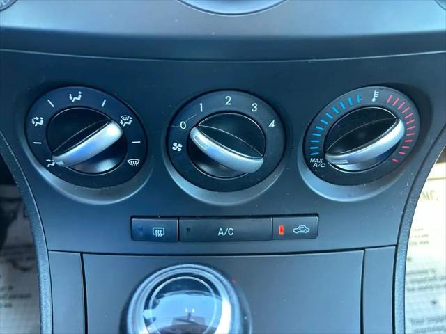2012 Mazda Mazda3 i Touring