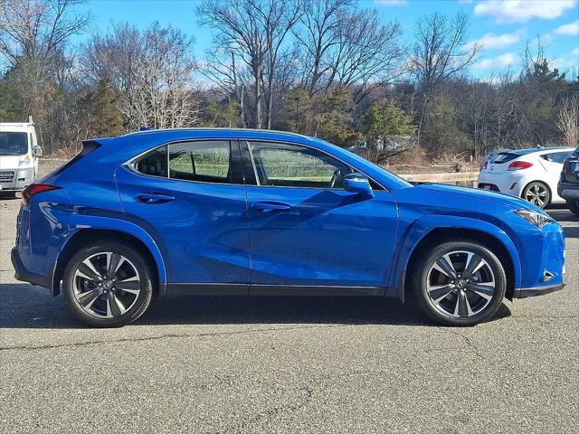 2024 Lexus UX 250h Premium