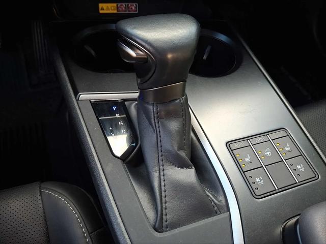 2024 Lexus UX 250h Premium