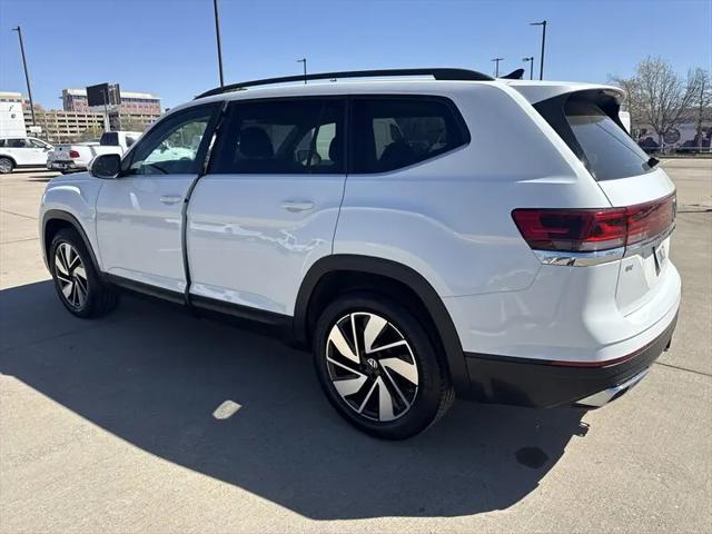 2025 Volkswagen Atlas 2.0T SE w/Technology