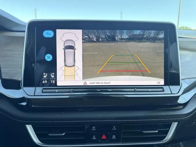 2025 Volkswagen Atlas 2.0T SE w/Technology