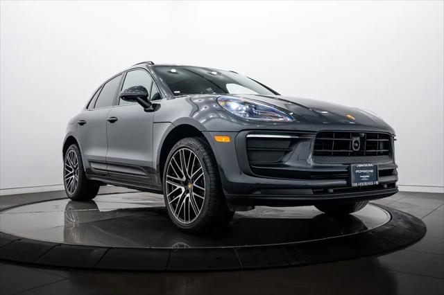 2026 Porsche Macan Macan