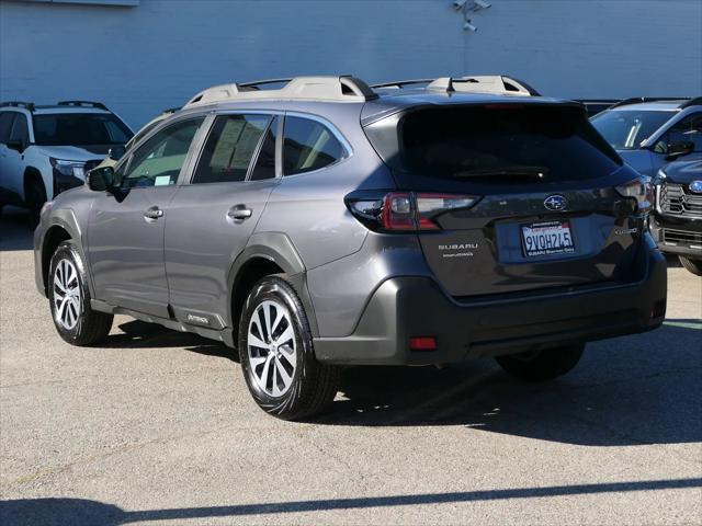 2025 Subaru Outback Premium