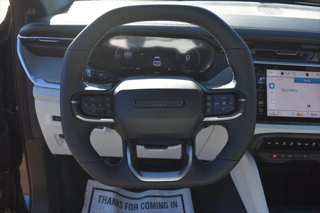 2026 Jeep Cherokee Laredo 4x4