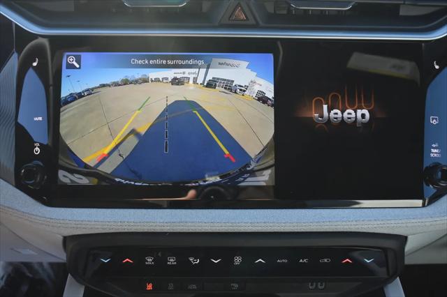 2026 Jeep Cherokee Laredo 4x4