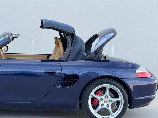 2004 Porsche Boxster S