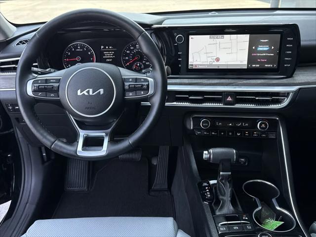 2022 Kia K5 EX