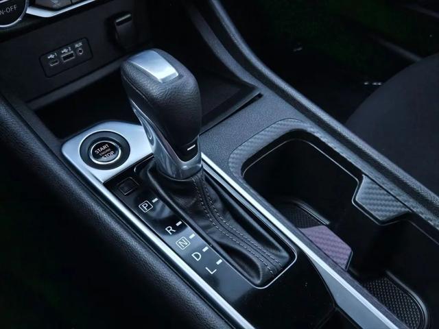 2021 Nissan Sentra SV Xtronic CVT