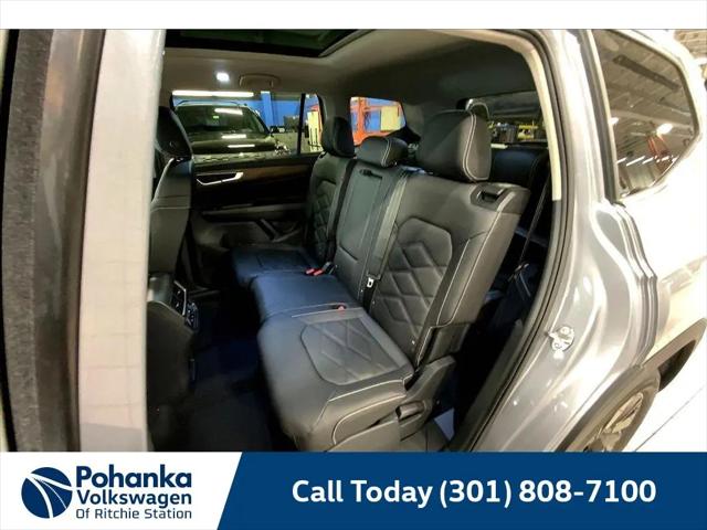 2026 Volkswagen Atlas SE with Technology