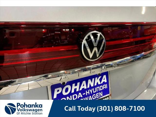 2026 Volkswagen Atlas SE with Technology