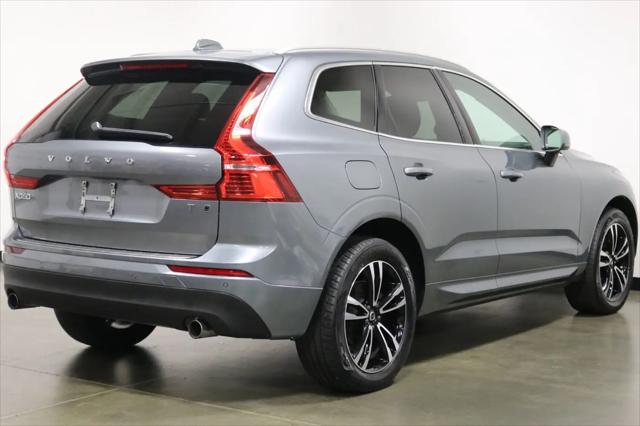 2020 Volvo XC60 T5 Momentum