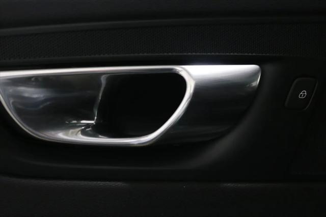 2020 Volvo XC60 T5 Momentum
