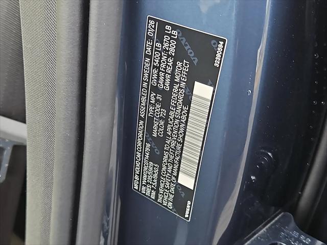 2026 Volvo XC60 B5 Plus
