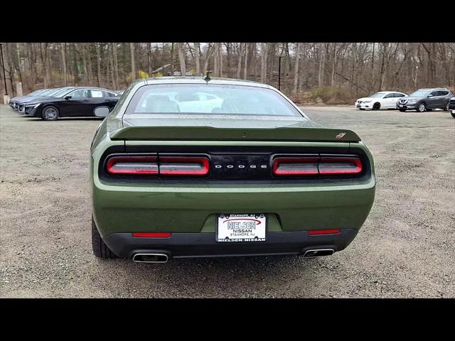 2022 Dodge Challenger SXT AWD