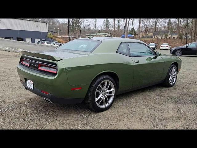 2022 Dodge Challenger SXT AWD