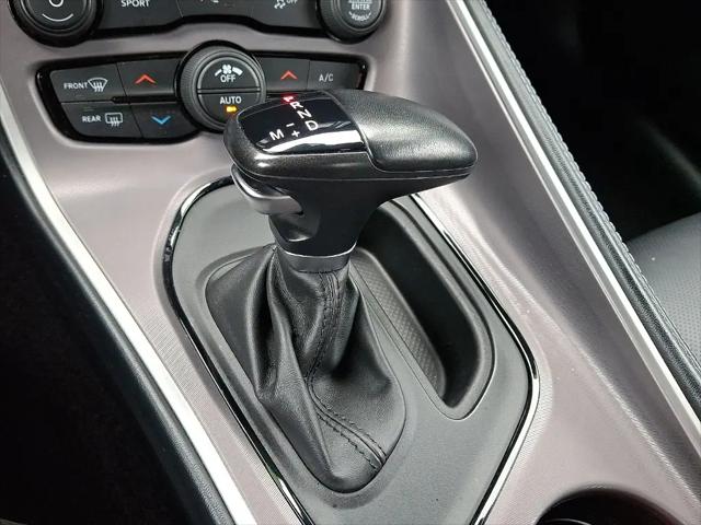 2022 Dodge Challenger SXT AWD