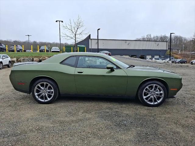 2022 Dodge Challenger SXT AWD