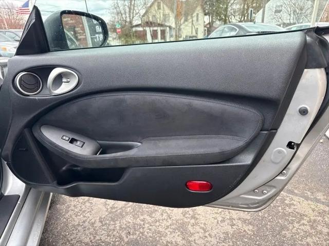 2009 Nissan 370Z Touring