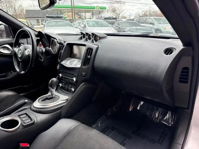 2009 Nissan 370Z Touring