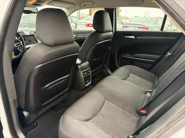 2019 Chrysler 300 Touring