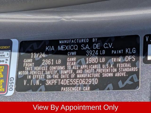 2025 Kia K4 LXS