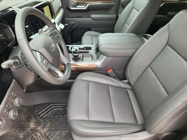 2026 Chevrolet Silverado 1500 4WD Crew Cab Short Bed RST