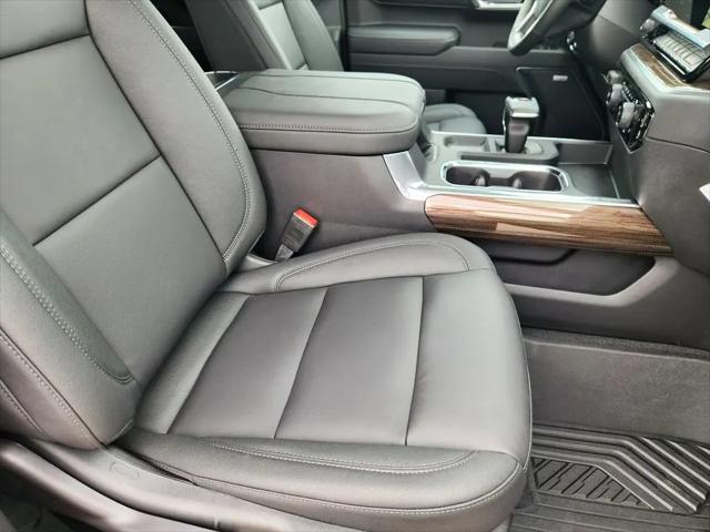 2026 Chevrolet Silverado 1500 4WD Crew Cab Short Bed RST