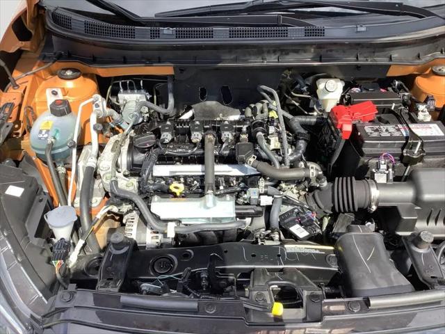 2024 Nissan Kicks SR Xtronic CVT