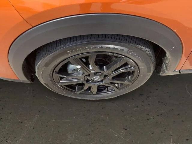 2024 Nissan Kicks SR Xtronic CVT
