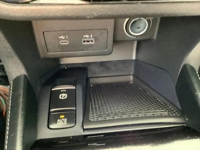 2024 Nissan Kicks SR Xtronic CVT