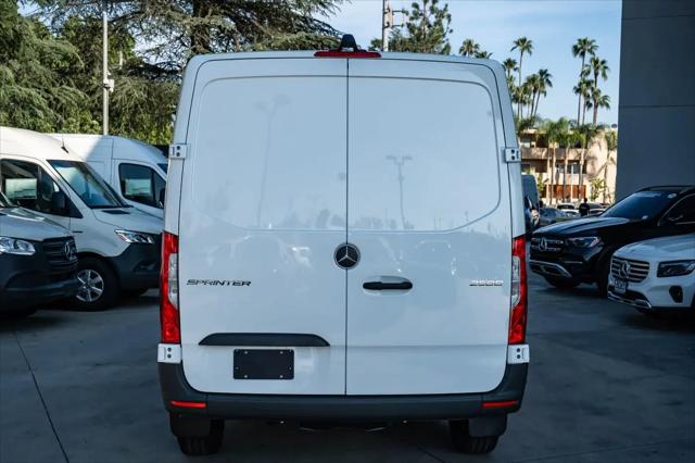 2026 Mercedes-Benz Sprinter 2500 Standard Roof 4-Cyl Diesel