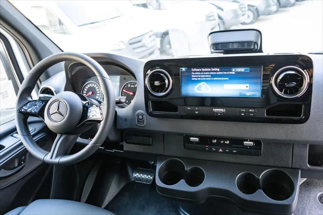2026 Mercedes-Benz Sprinter 2500 Standard Roof 4-Cyl Diesel