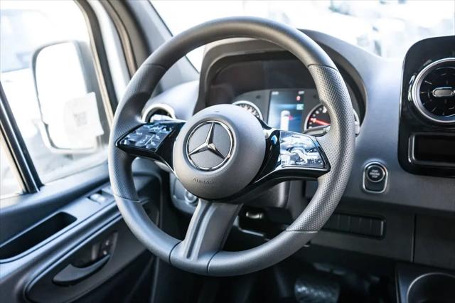 2026 Mercedes-Benz Sprinter 2500 Standard Roof 4-Cyl Diesel