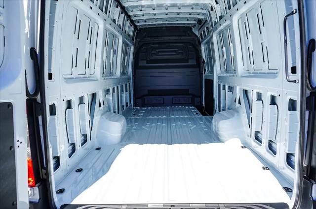 2026 Mercedes-Benz Sprinter 3500XD High Roof 4-Cyl Diesel HO