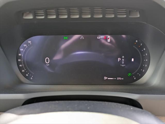 2026 Volvo XC90 Core, B5 AWD Gas mild hybrid, Gasoline, Bright, 7 Seats