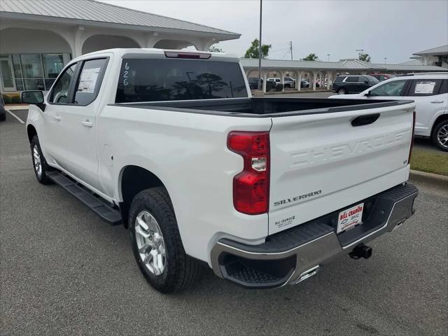 2026 Chevrolet Silverado 1500 4WD Crew Cab Standard Bed LT