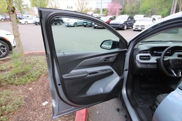 2027 Chevrolet Bolt LT FWD