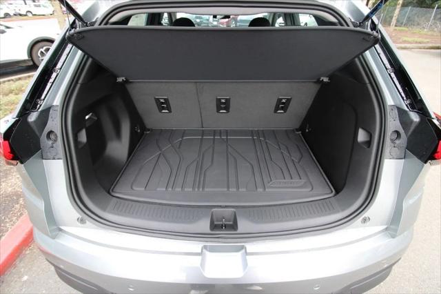 2027 Chevrolet Bolt LT FWD
