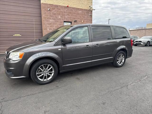 2014 Dodge Grand Caravan SE 30th Anniversary
