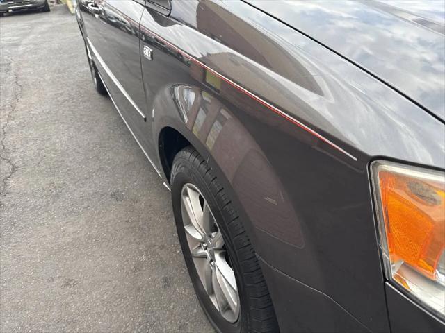 2014 Dodge Grand Caravan SE 30th Anniversary