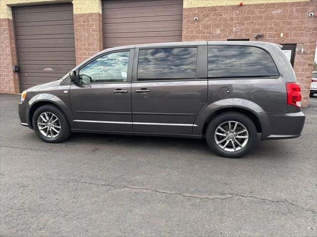 2014 Dodge Grand Caravan SE 30th Anniversary