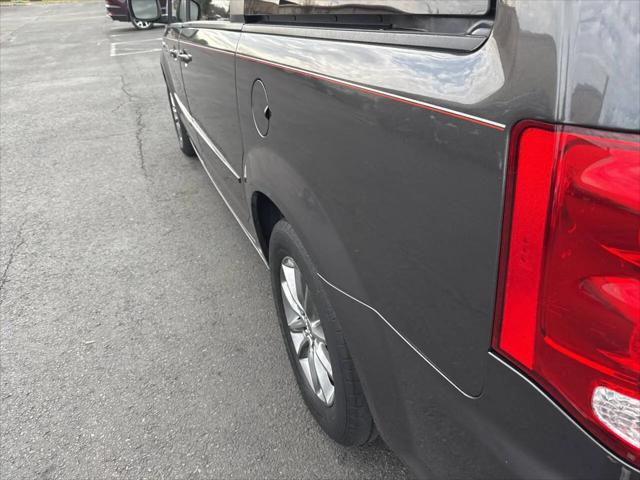 2014 Dodge Grand Caravan SE 30th Anniversary
