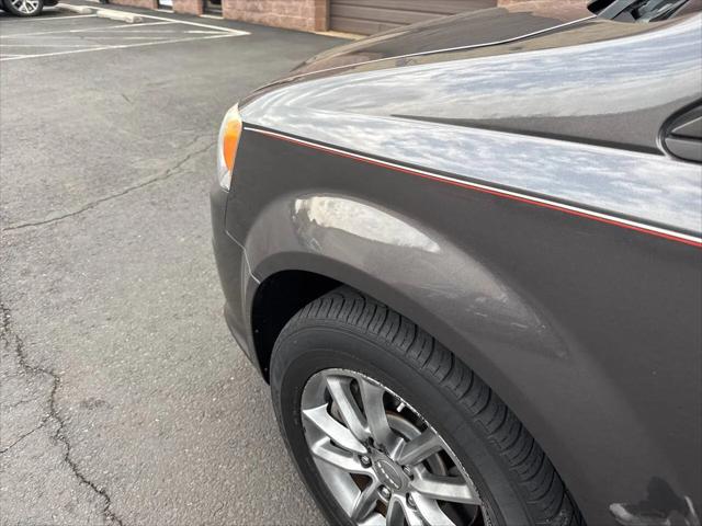 2014 Dodge Grand Caravan SE 30th Anniversary