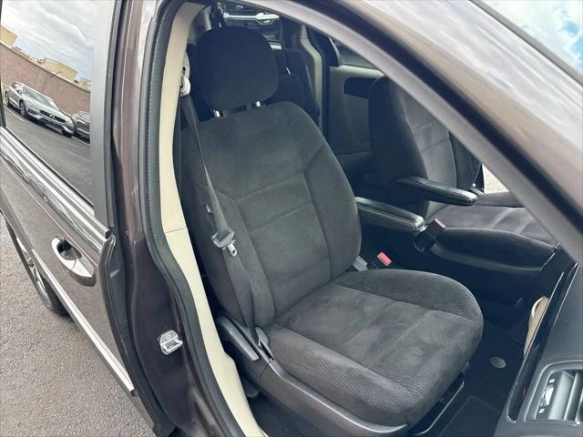 2014 Dodge Grand Caravan SE 30th Anniversary