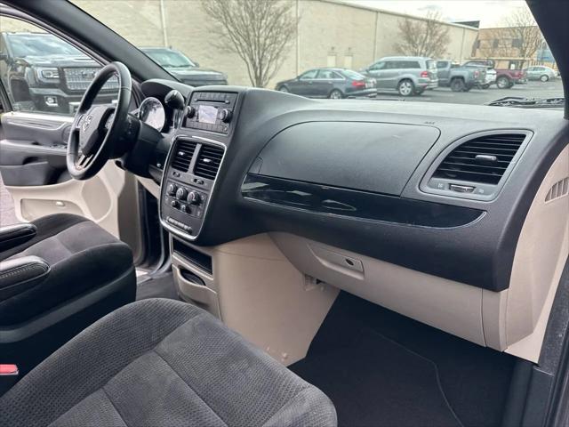 2014 Dodge Grand Caravan SE 30th Anniversary