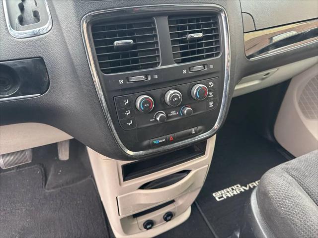 2014 Dodge Grand Caravan SE 30th Anniversary